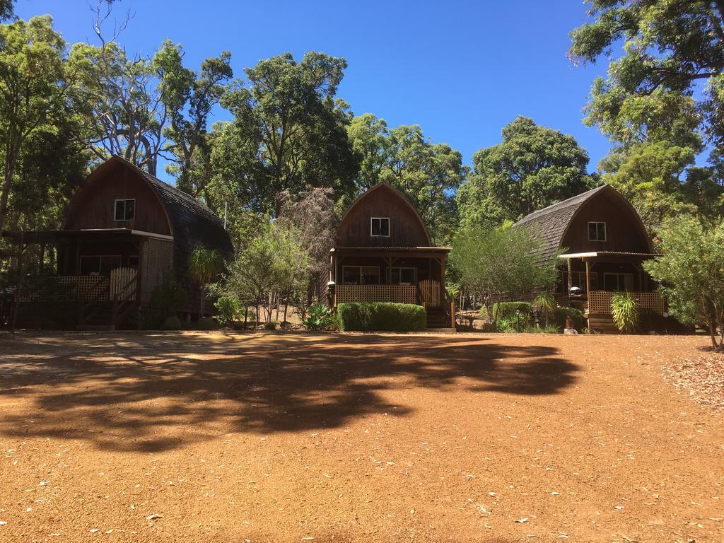 Jarrah Glen Cabins Наннап Экстерьер фото
